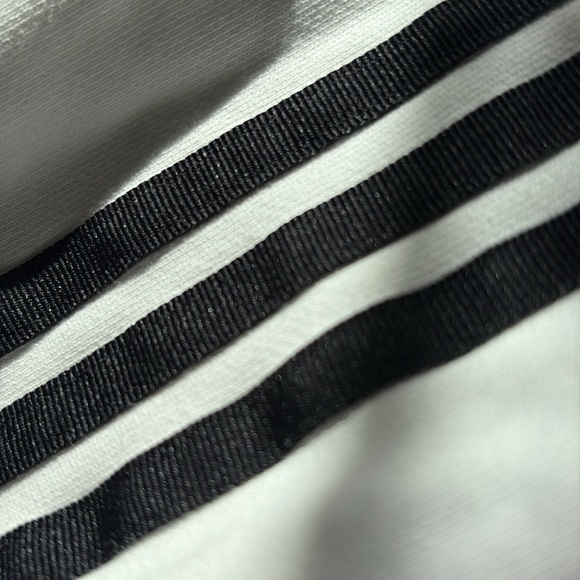 Adidas Originals Cropped Hoodie White Black Triple Stripe Size M - Picture 11 of 12